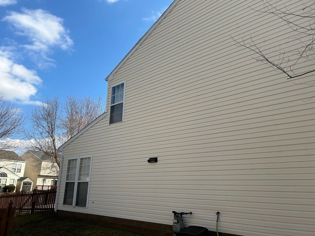 House washing and soft washing in Ohio — 9