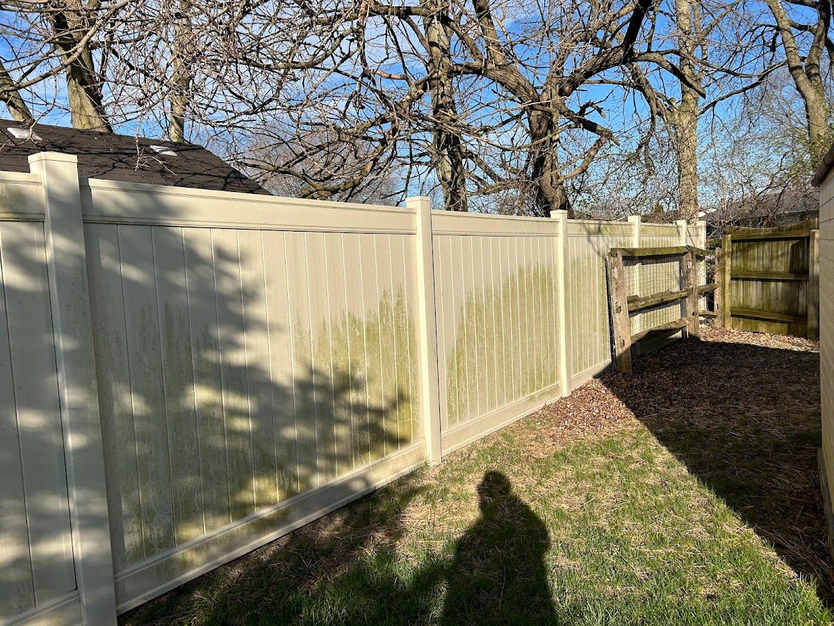 Deck and fence cleaning in Ohio — 12