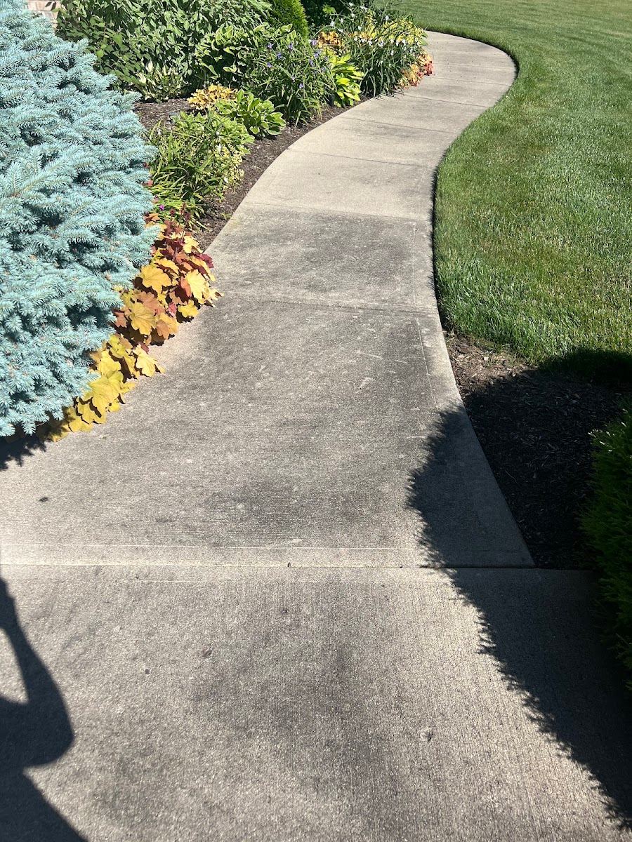 Walkway and sidewalk cleaning in Ohio — 4