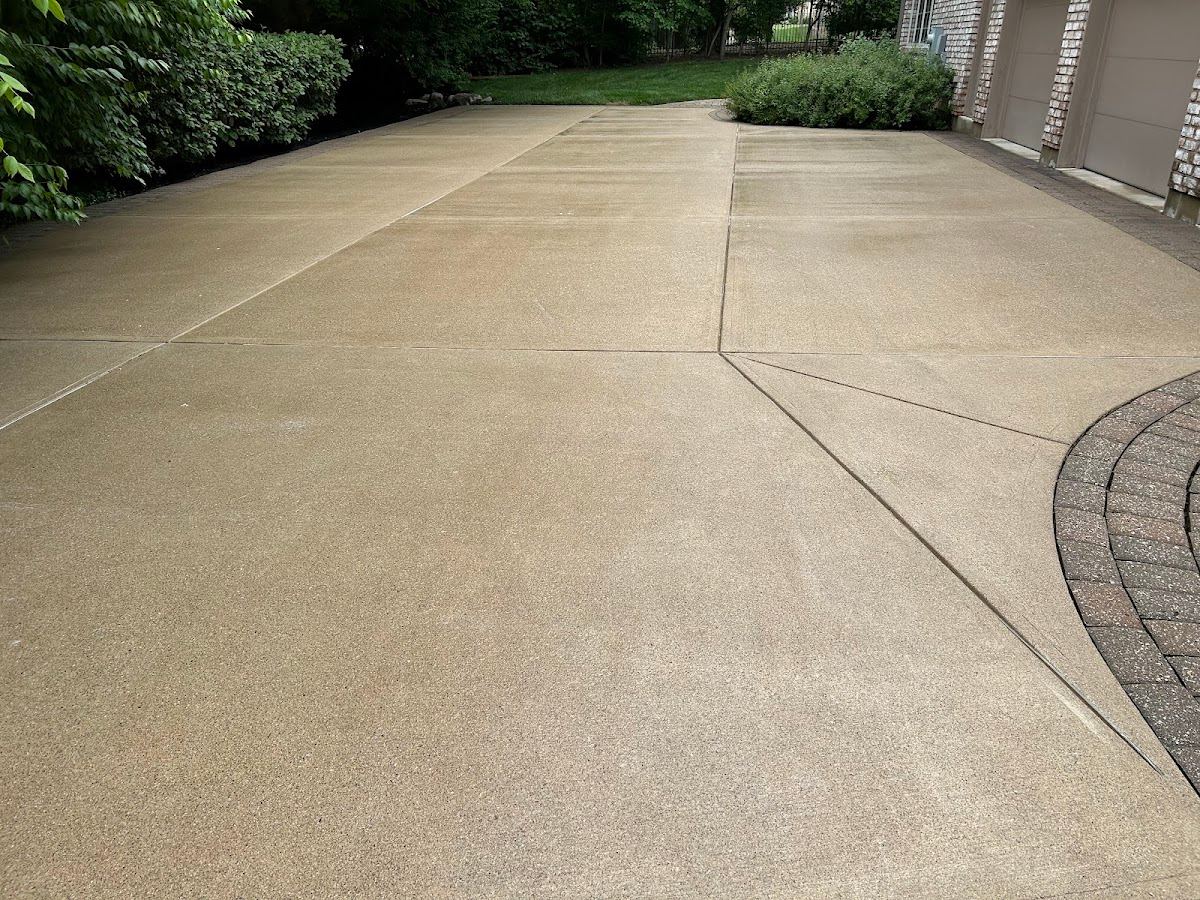 Driveway and concrete cleaning in Ohio — 17