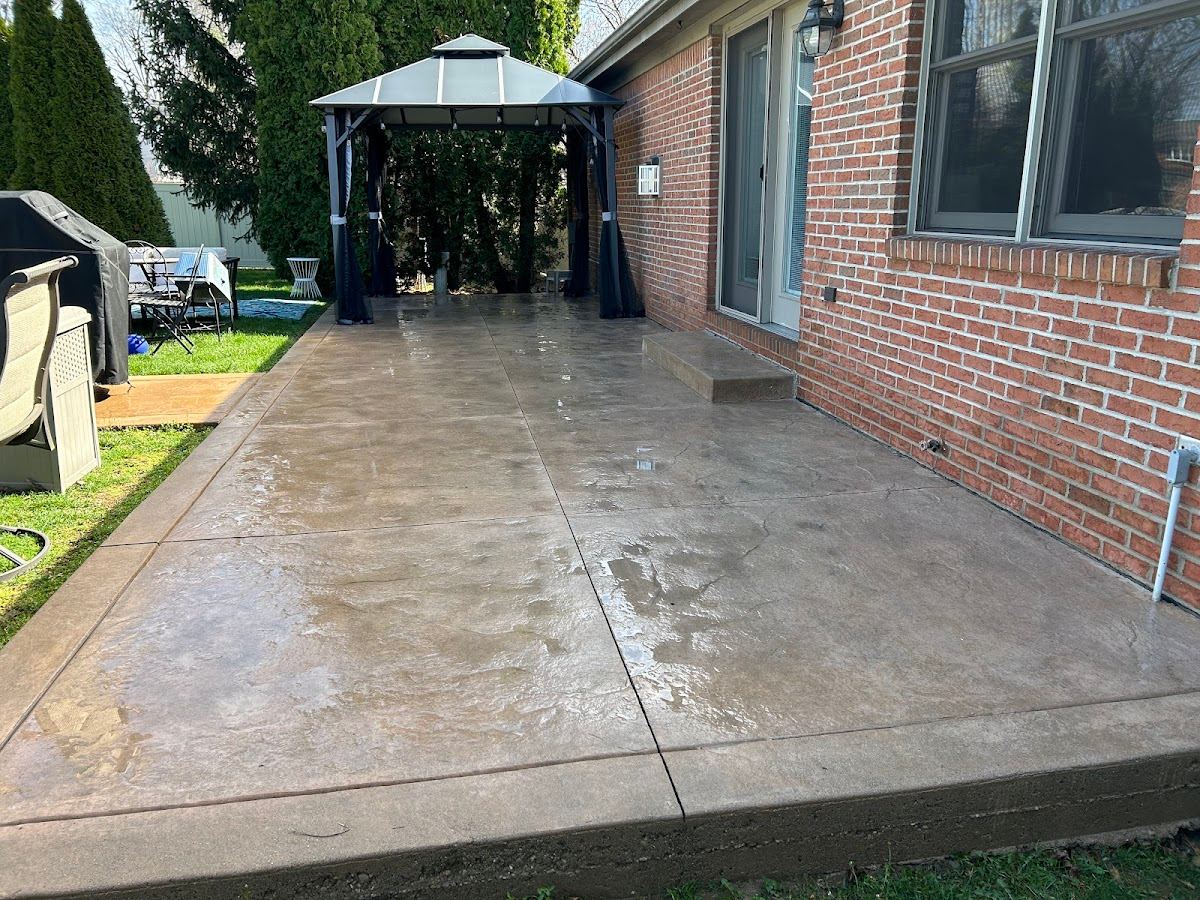 Driveway and concrete cleaning in Ohio — 9