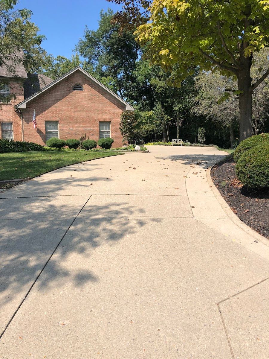 Driveway and concrete cleaning in Ohio — 12