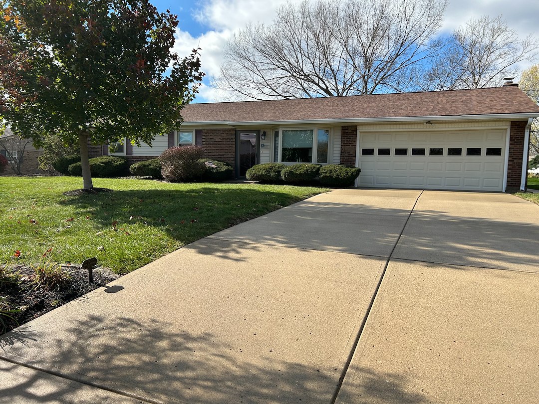 House washing in Beavercreek, Ohio 